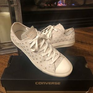 Polka Dot Converse 😍